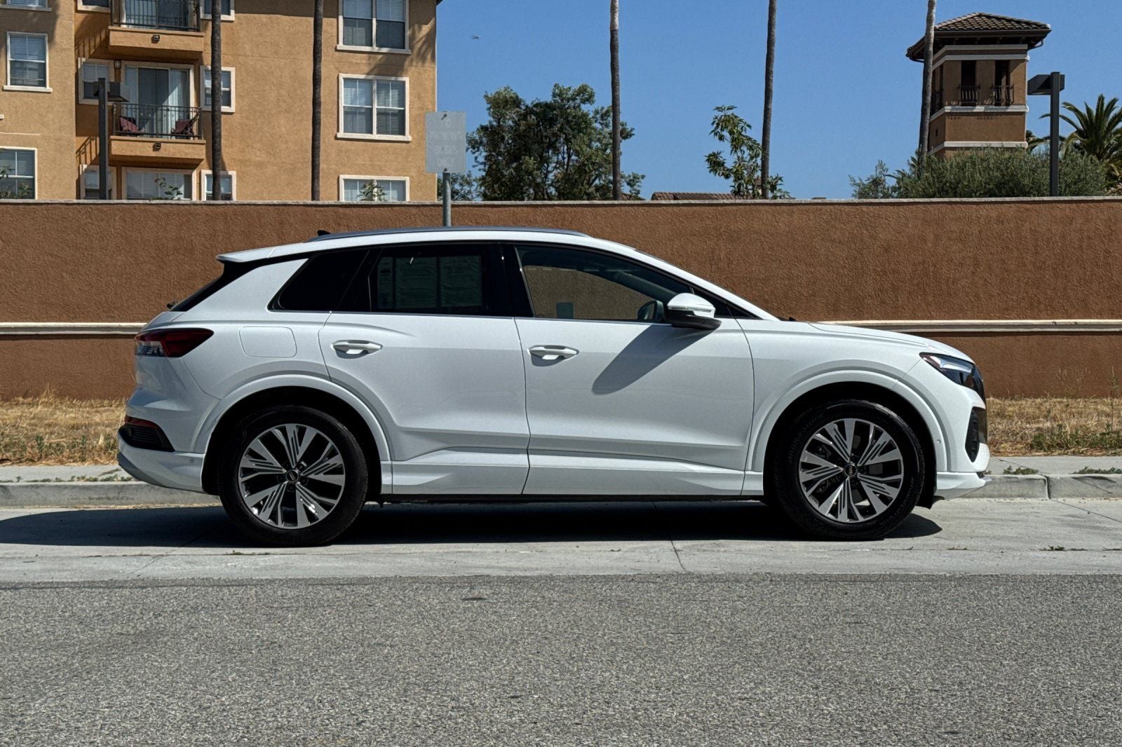 2023 Audi Q4 e-tron Premium Plus 40 RWD