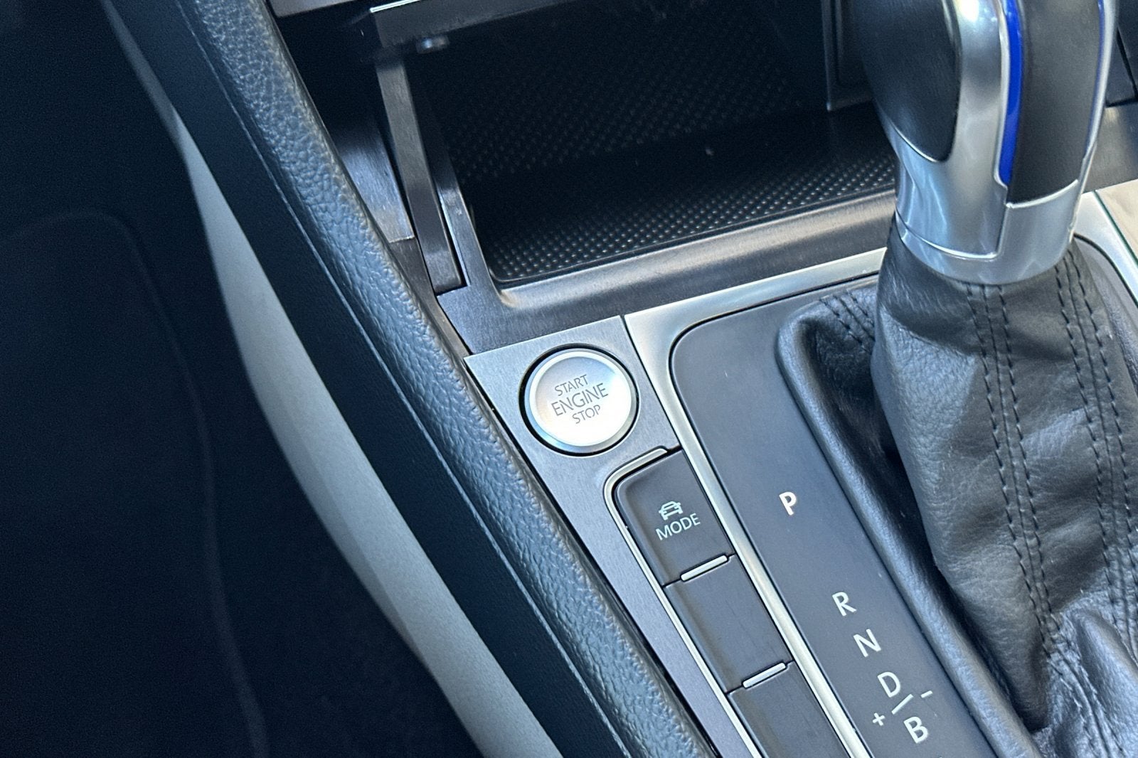 2016 Volkswagen e-Golf SEL Premium