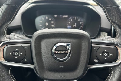 2021 Volvo XC40 R-Design