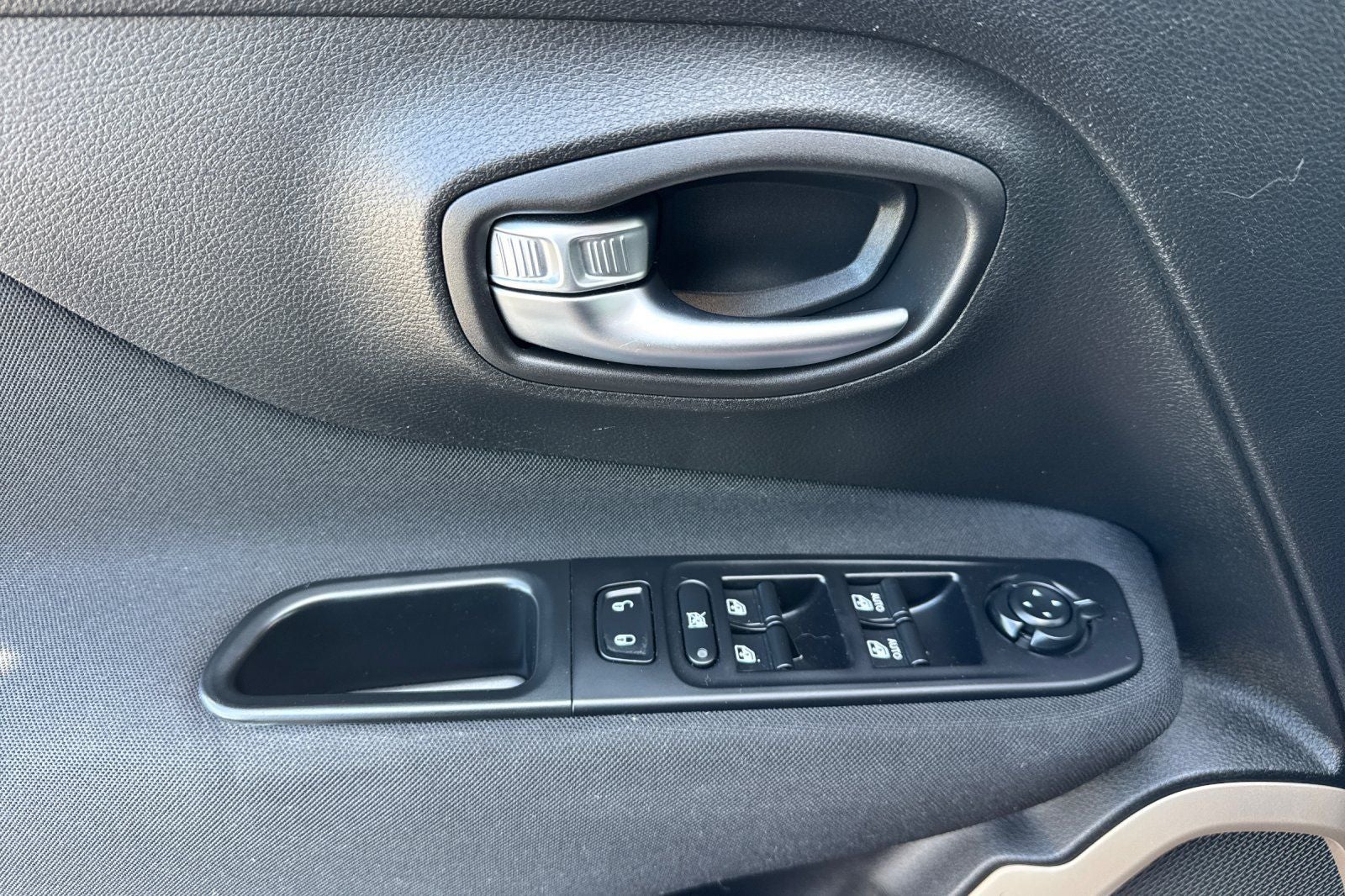 2017 Jeep Renegade Sport